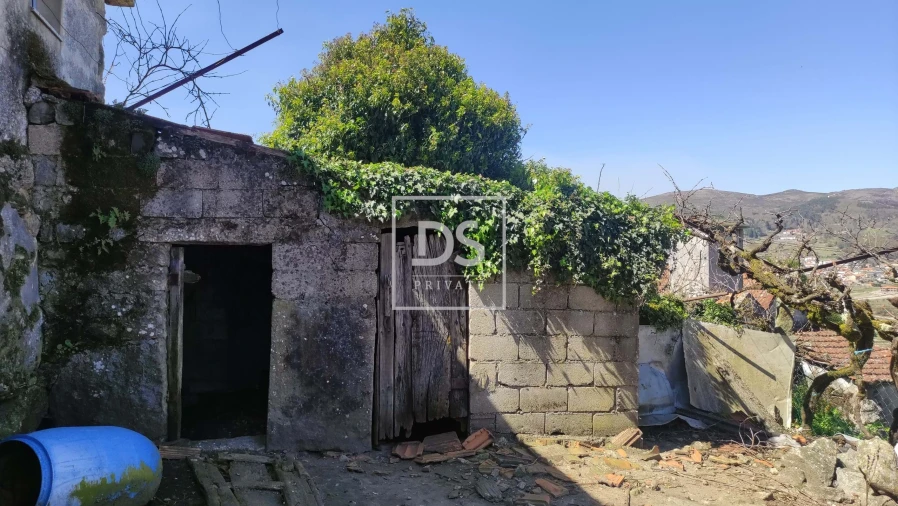 Moradia para Venda em Campelo e Ovil Foto 11