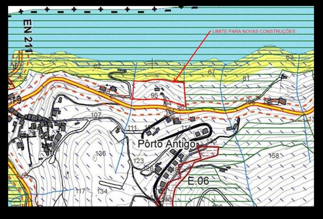 Moradia T3 para Venda em Oliveira do Douro Foto 10