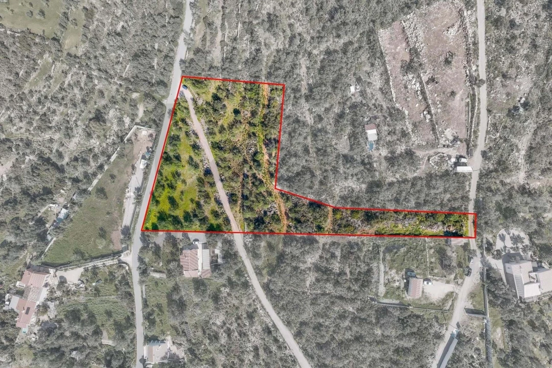 Terreno para Venda em Santa Barbara de Nexe Foto 15