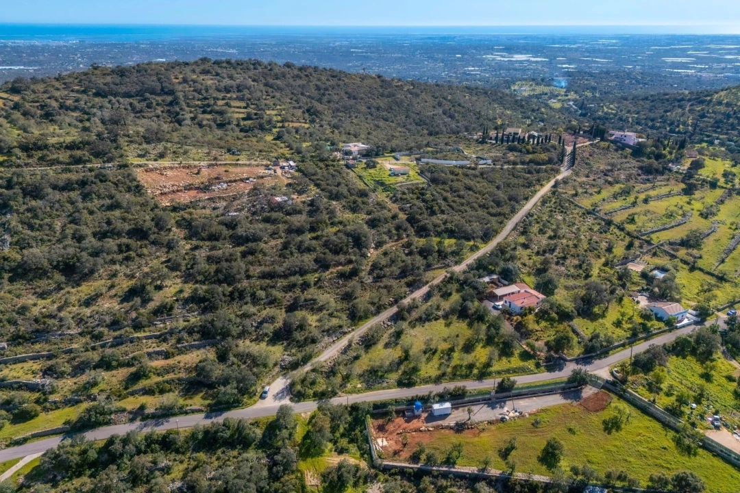 Terreno para Venda em Santa Barbara de Nexe Foto 14