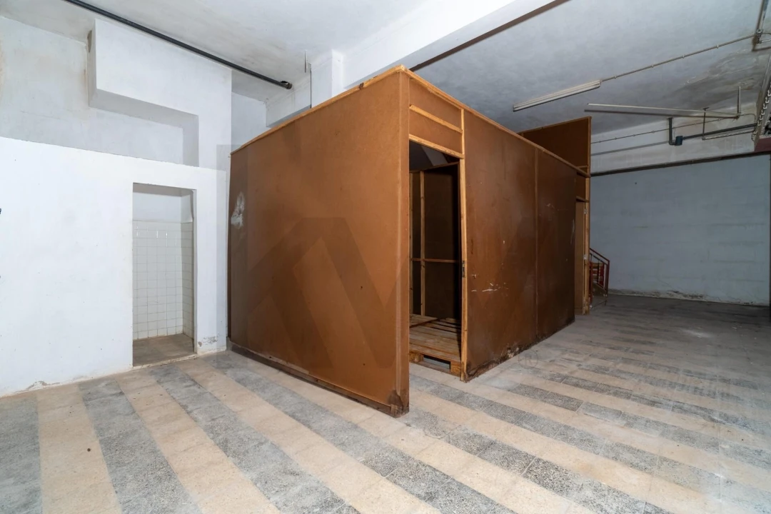 Negócio para Venda em Quarteira Foto 38