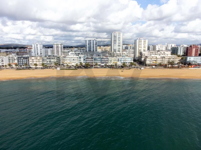 Negócio para Venda em Quarteira Foto 24