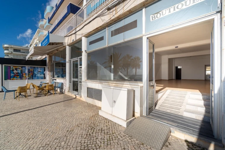 Negócio para Venda em Quarteira Foto 10