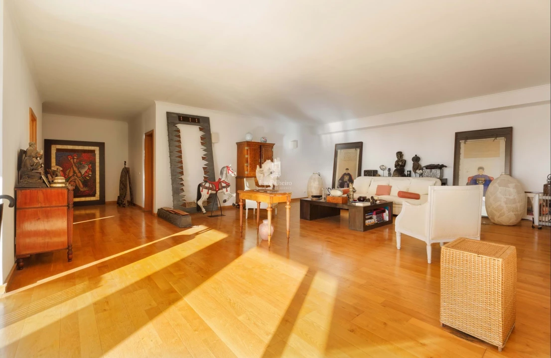 Apartamento T4 para Venda em Funchal (Se) Foto 16