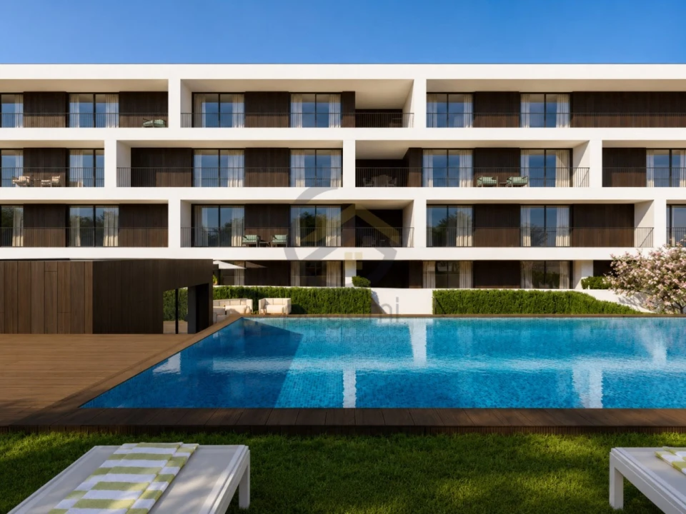 Apartamento T4 para Venda em Paços de Ferreira Foto 6