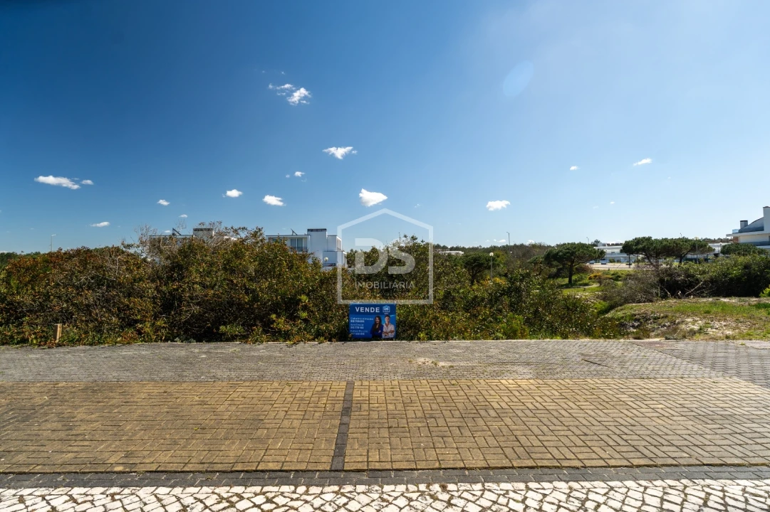 Terreno para Venda em Pataias e Martingança Foto 2