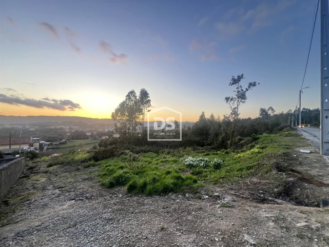 Terreno para Venda em Rio de Moinhos Foto 3