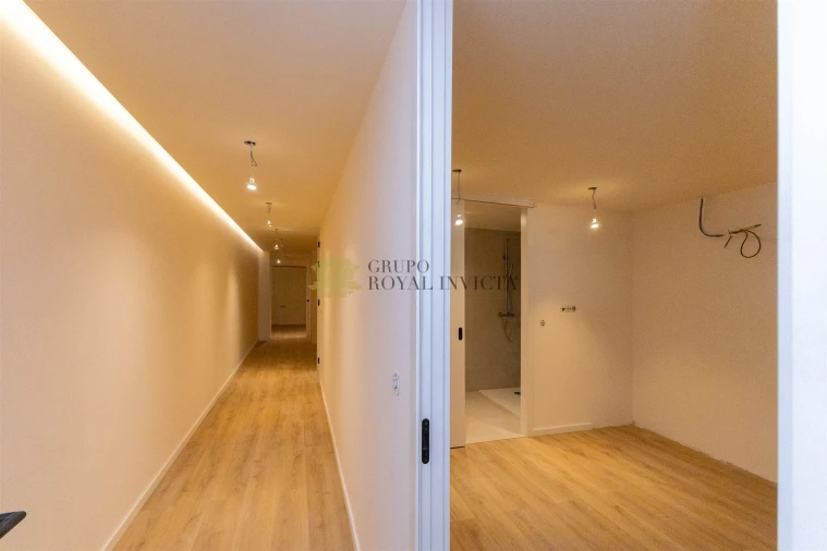 Apartamento T2 para Venda em Bonfim Foto 12