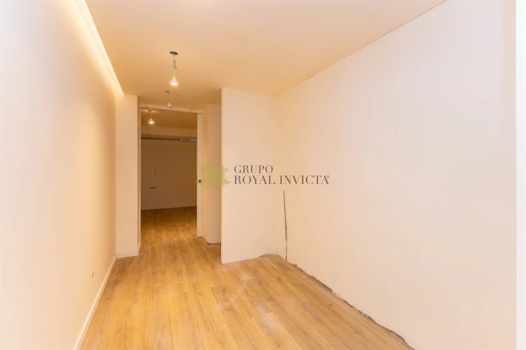 Apartamento T2 para Venda em Bonfim Foto 18