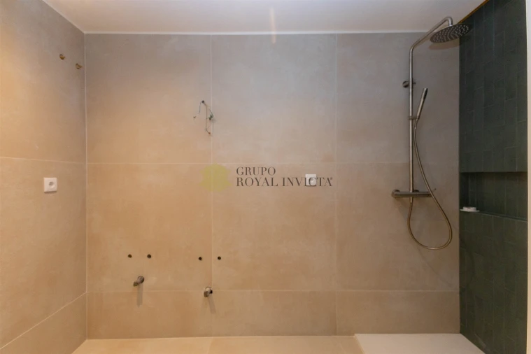 Apartamento T2 para Venda em Bonfim Foto 15