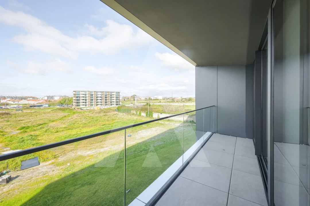 Apartamento T2 para Venda em Glória e Vera Cruz Foto 31