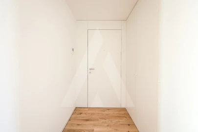 Apartamento T3 para Venda em Glória e Vera Cruz