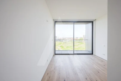 Apartamento T3 para Venda em Glória e Vera Cruz