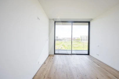 Apartamento T3 para Venda em Glória e Vera Cruz