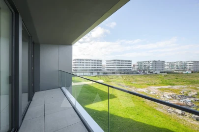 Apartamento T3 para Venda em Glória e Vera Cruz