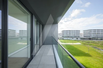 Apartamento T3 para Venda em Glória e Vera Cruz