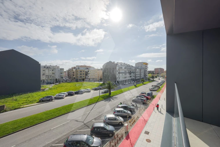 Apartamento T2 para Venda em Glória e Vera Cruz Foto 12