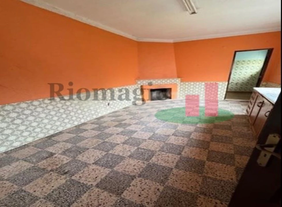 Moradia T3 para Venda em Benfica do Ribatejo Foto 4