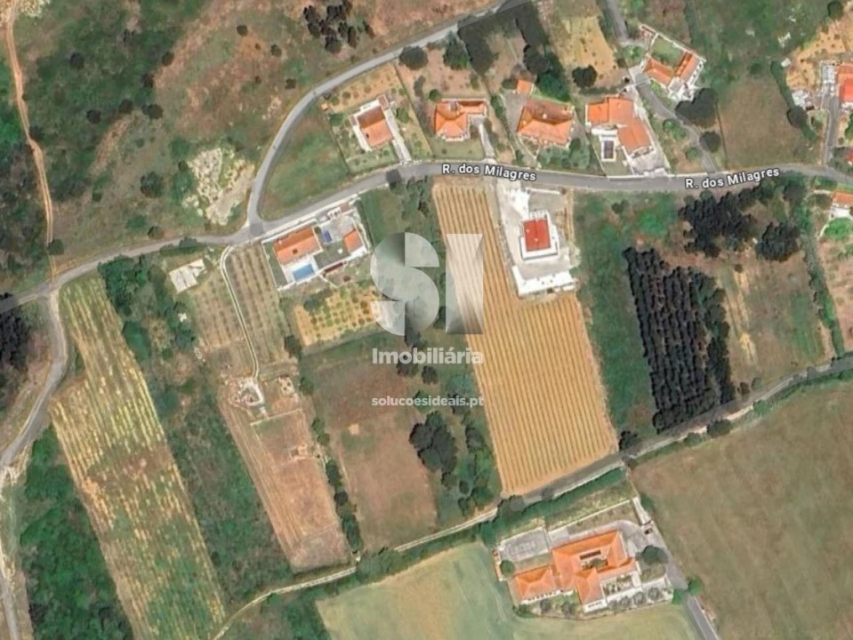 Terreno para Venda em Carvoeira e Carmões Foto 26