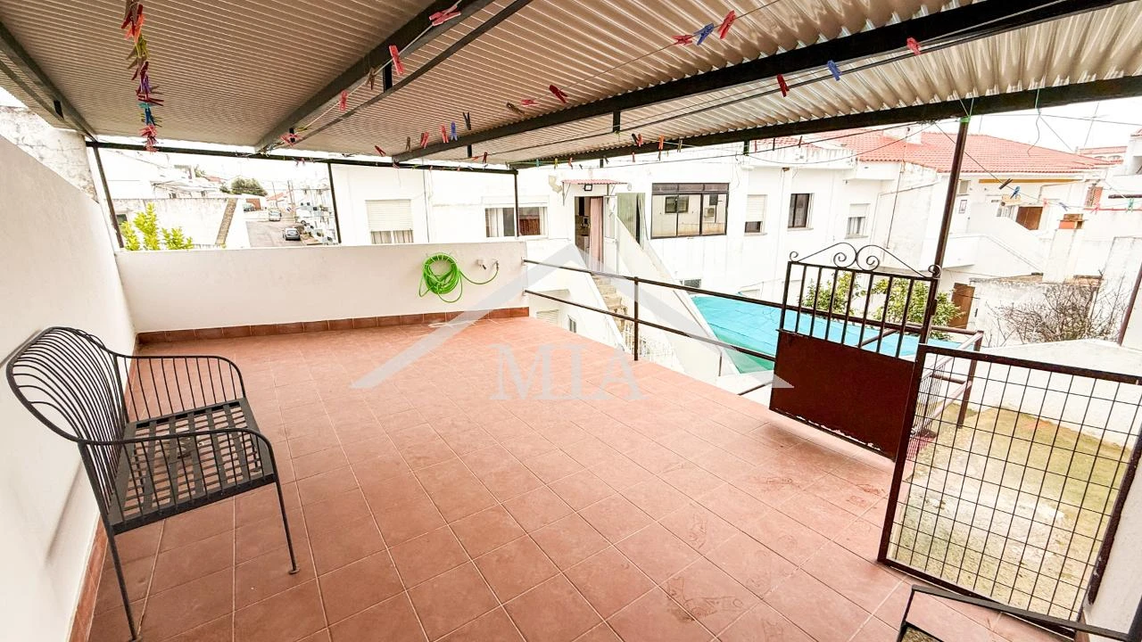 Apartamento T2 para Venda em Barrancos Foto 27