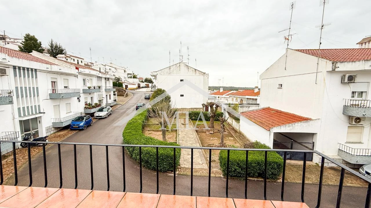 Apartamento T2 para Venda em Barrancos Foto 6