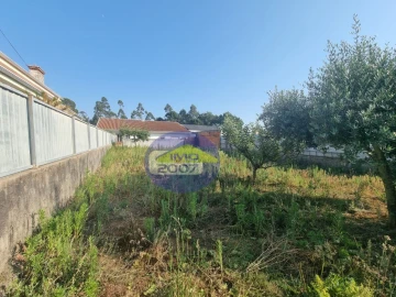 Terreno para Venda em Nogueira da Regedoura