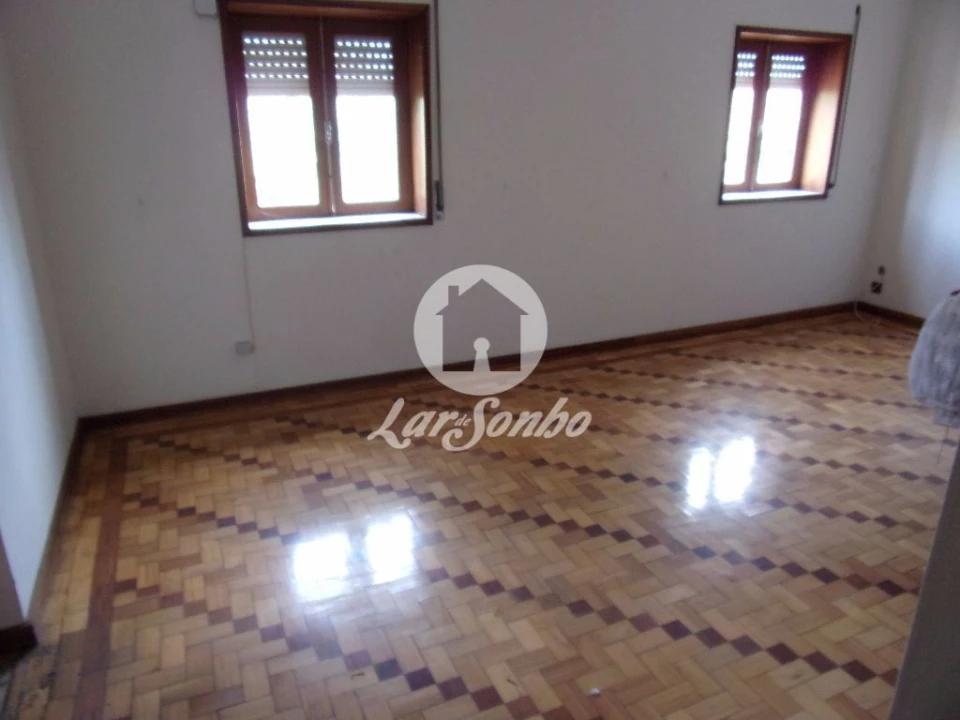 Quinta T6 para Venda em Ruivães e Novais Foto 10