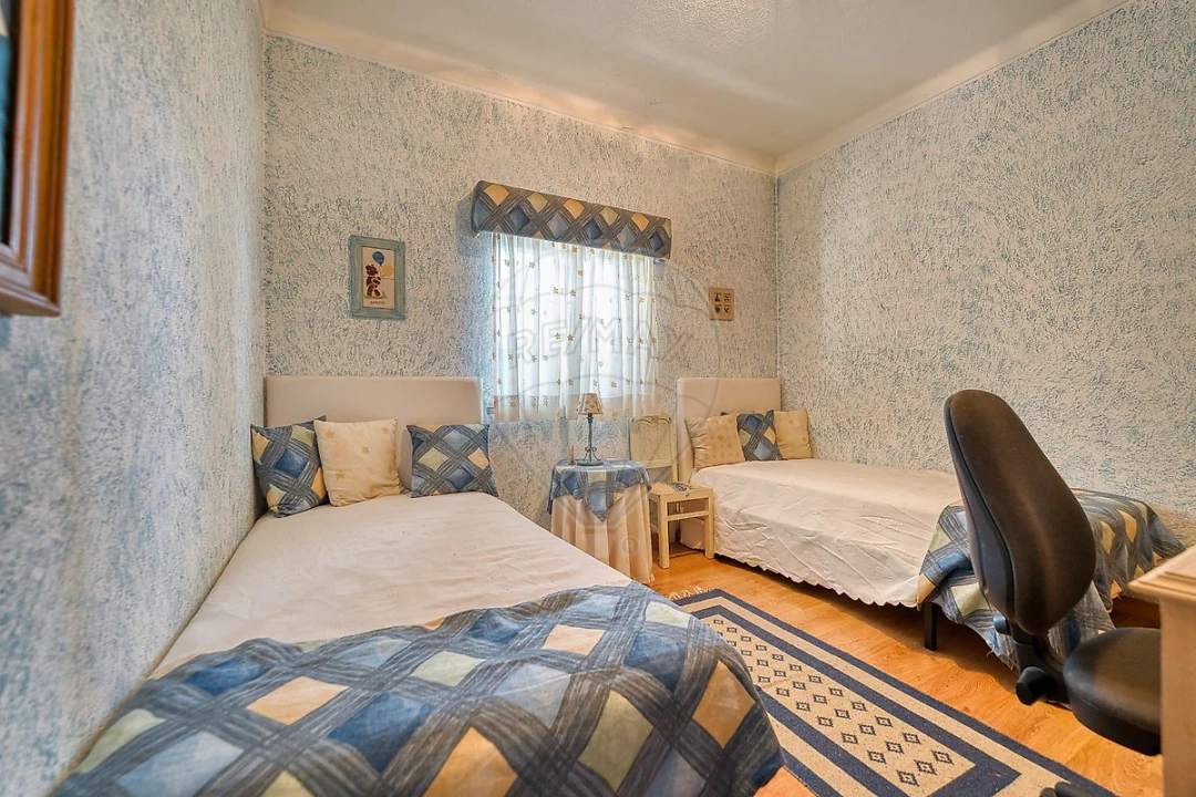 Moradia T5 para Venda em São Jose da Lamarosa Foto 28