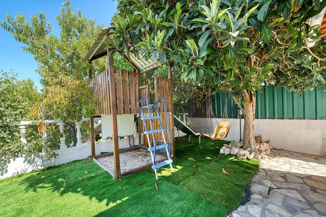 Moradia T5 para Venda em São Jose da Lamarosa Foto 11