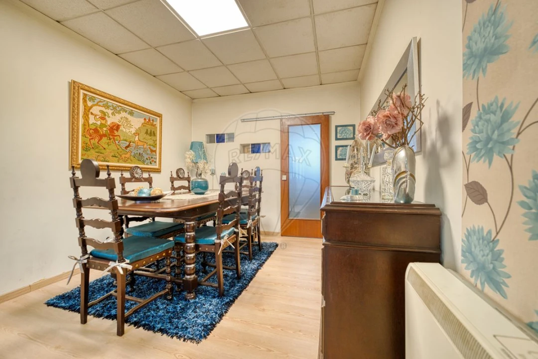 Moradia T5 para Venda em São Jose da Lamarosa Foto 20