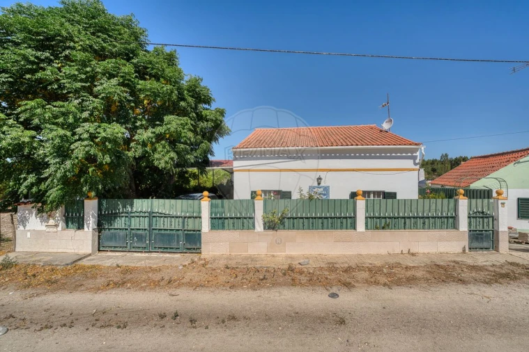 Moradia T5 para Venda em São Jose da Lamarosa Foto 2