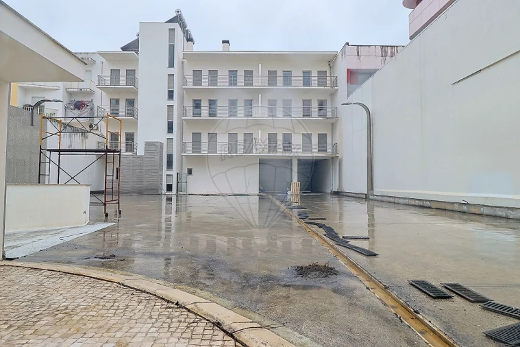 Loja para Venda em Sé Nova, Santa Cruz, Almedina e São Bartolomeu Foto 3