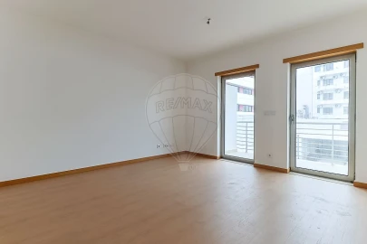 Apartamento T1 para Venda em Sé Nova, Santa Cruz, Almedina e São Bartolomeu