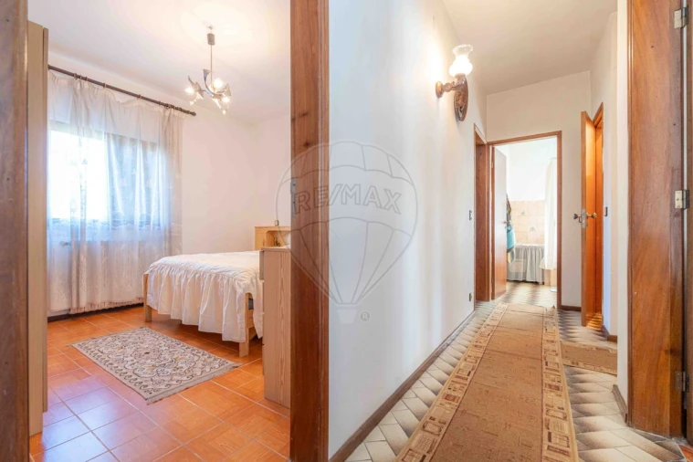 Moradia T4 para Venda em Ferreira-A-Nova Foto 7