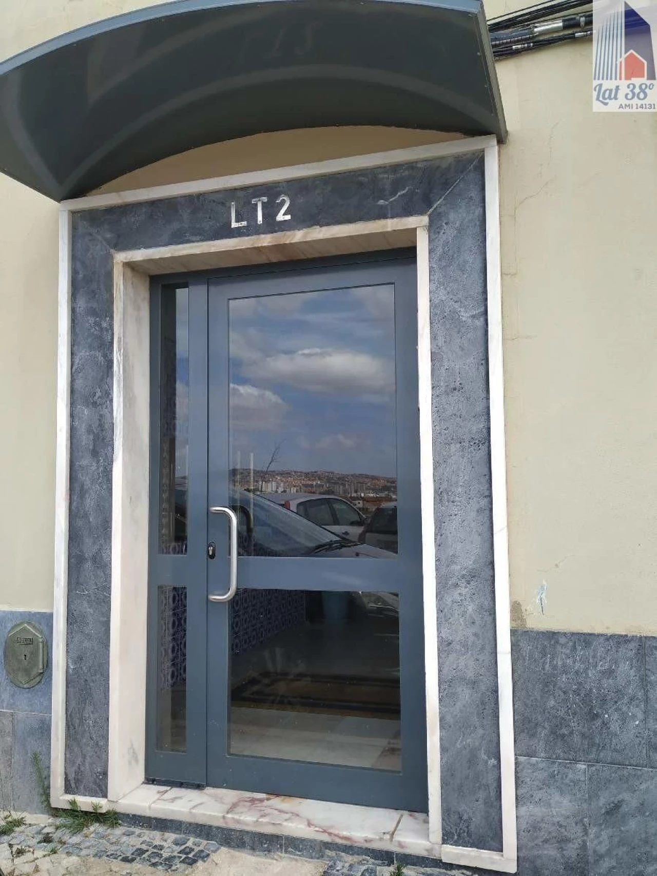 Apartamento T3 para Venda em Santa Clara Foto 3