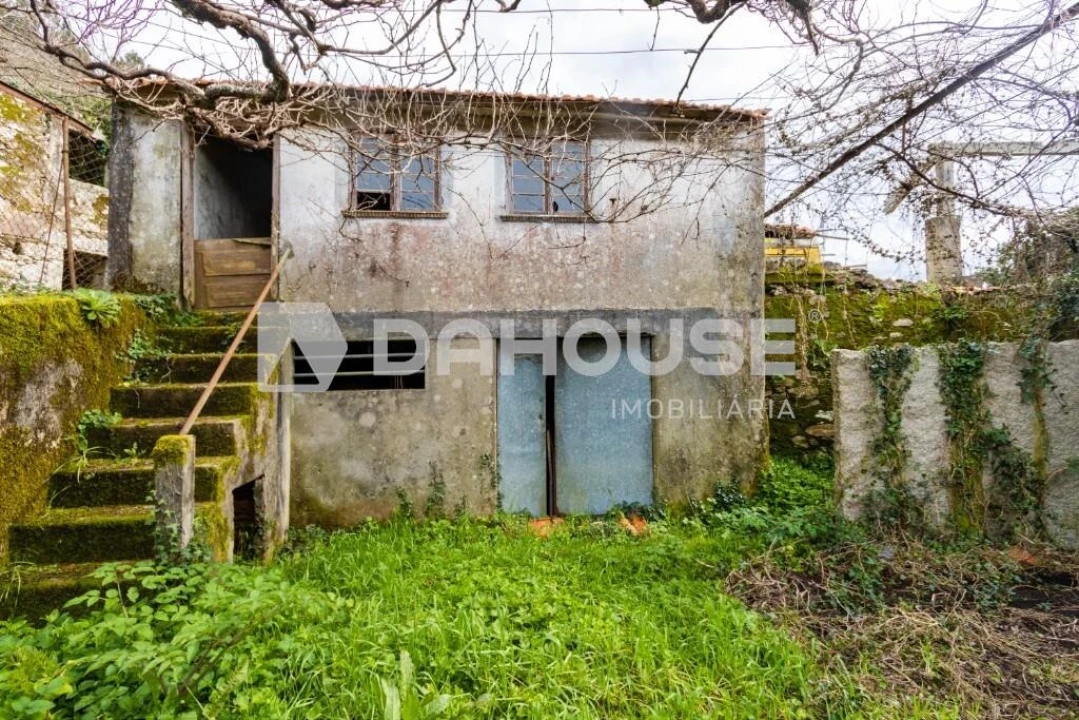 Quinta T2 para Venda em Candemil e Gondar Foto 5