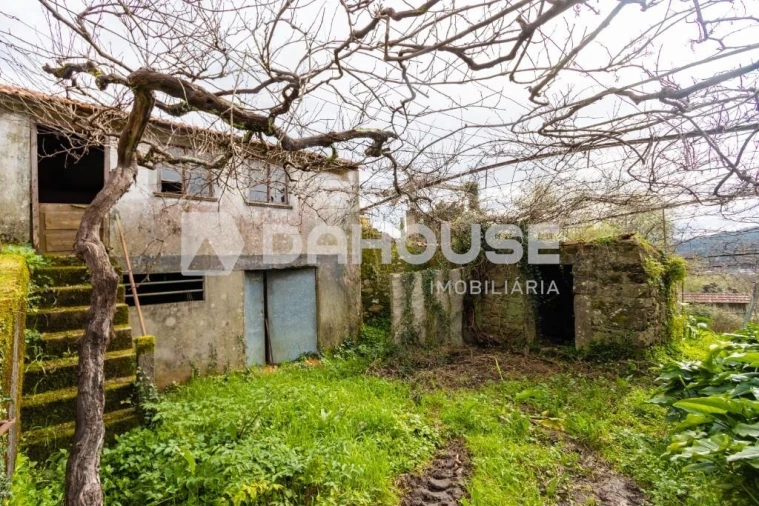 Quinta T2 para Venda em Candemil e Gondar Foto 4