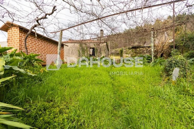 Quinta T2 para Venda em Candemil e Gondar Foto 11