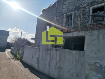 Moradia T3 para Venda em São Miguel, Santa Eufémia e Rabaçal