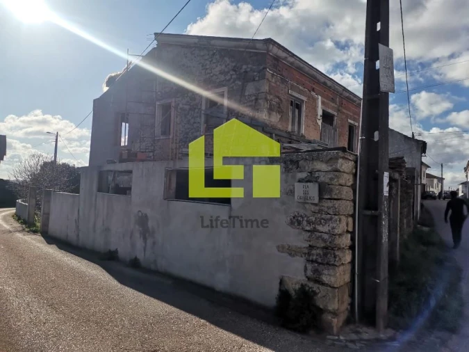 Moradia T3 para Venda em São Miguel, Santa Eufémia e Rabaçal Foto 10