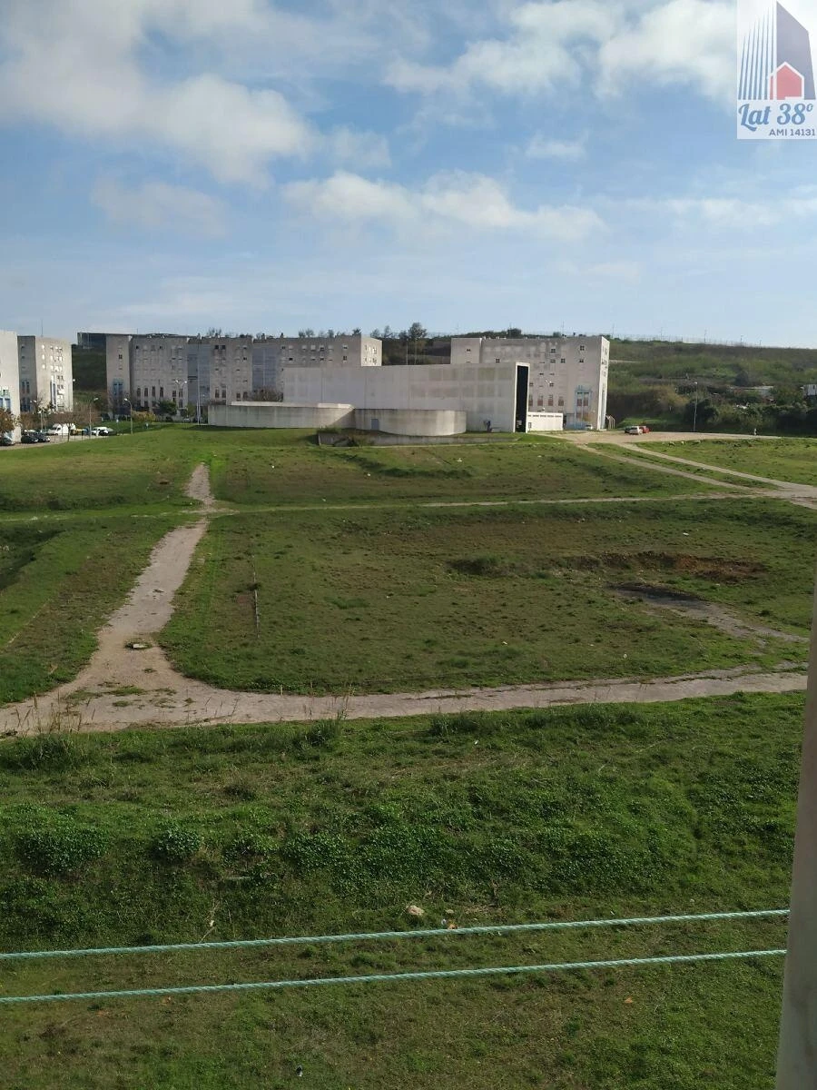 Apartamento T3 para Venda em Santa Clara Foto 6