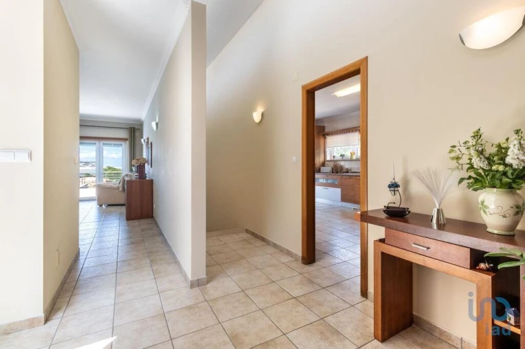 Moradia T4 para Venda em Foz do Arelho Foto 6