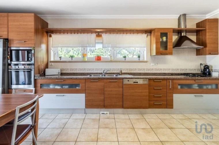 Moradia T4 para Venda em Foz do Arelho Foto 12