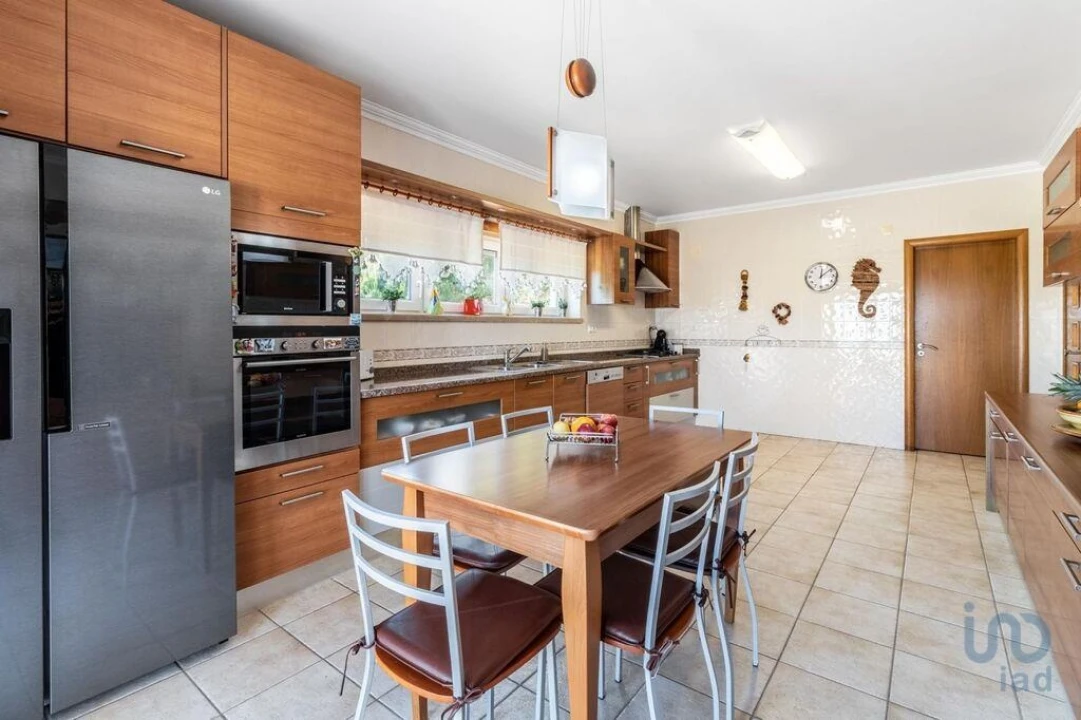 Moradia T4 para Venda em Foz do Arelho Foto 11