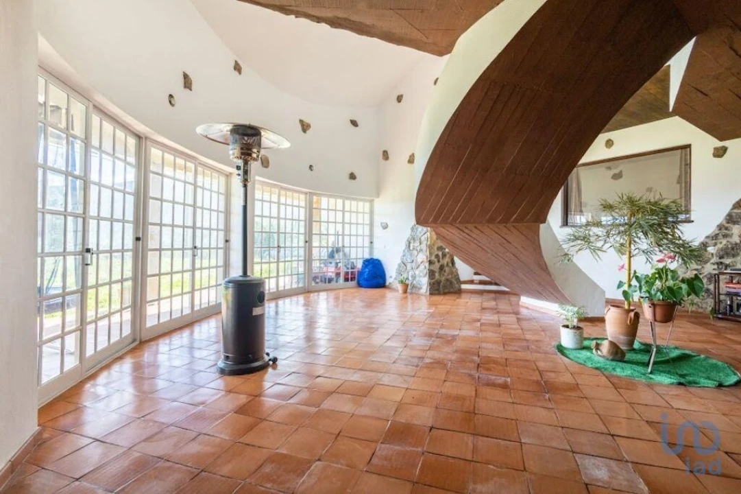 Moradia T4 para Venda em Mira de Aire Foto 3