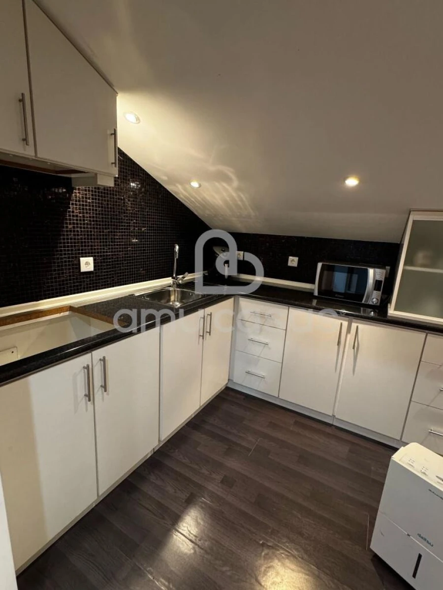 Moradia T4 para Venda em Salreu Foto 21