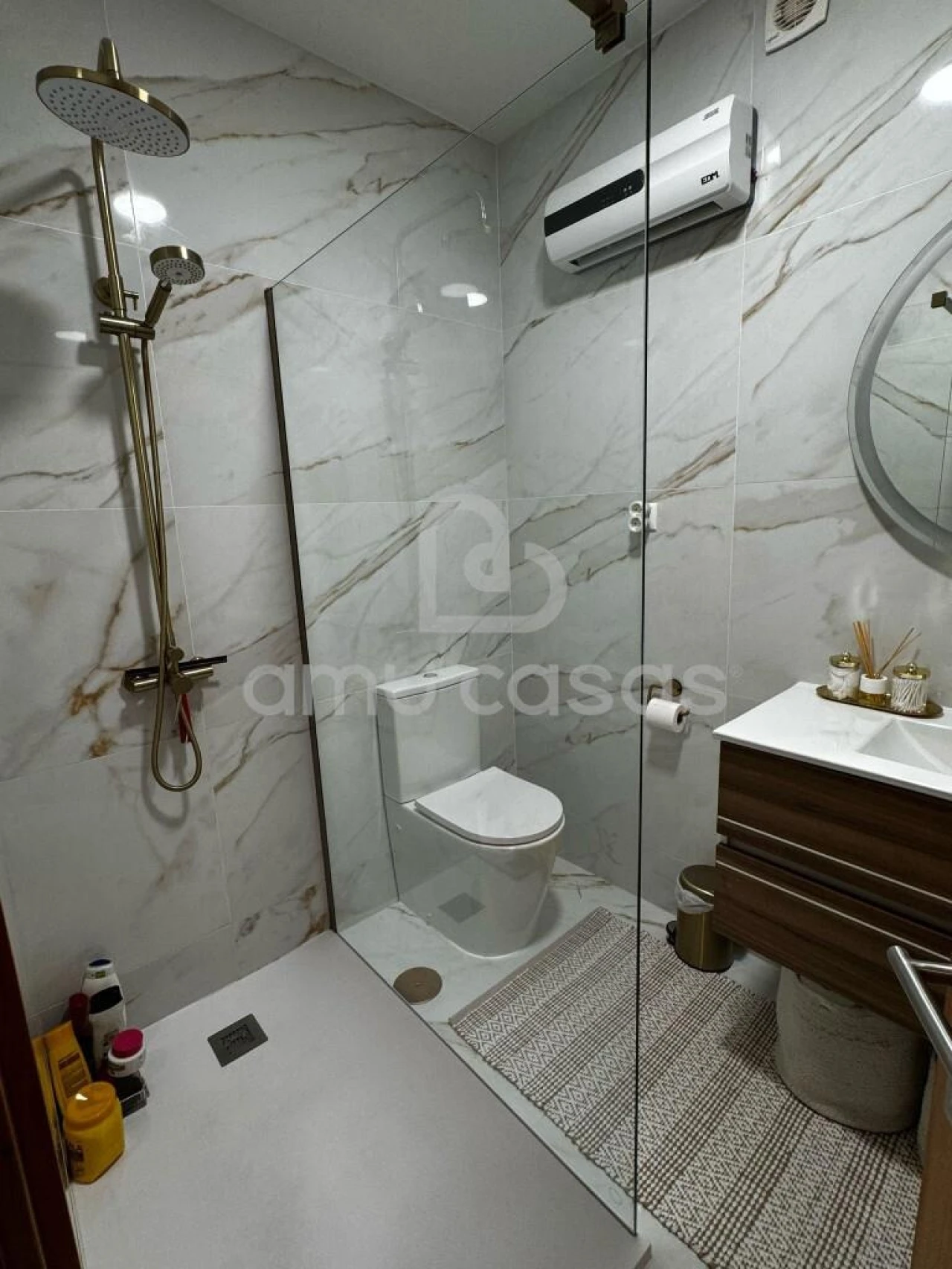 Moradia T4 para Venda em Salreu Foto 3