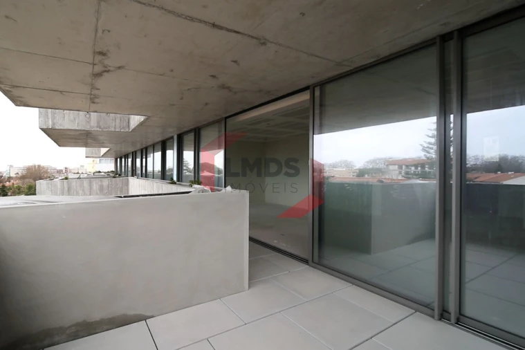 Apartamento T3 para Venda em São Mamede de Infesta e Senhora da Hora Foto 2