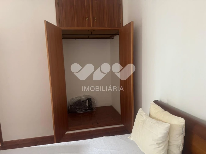 Prédio para Venda em Amareleja Foto 9