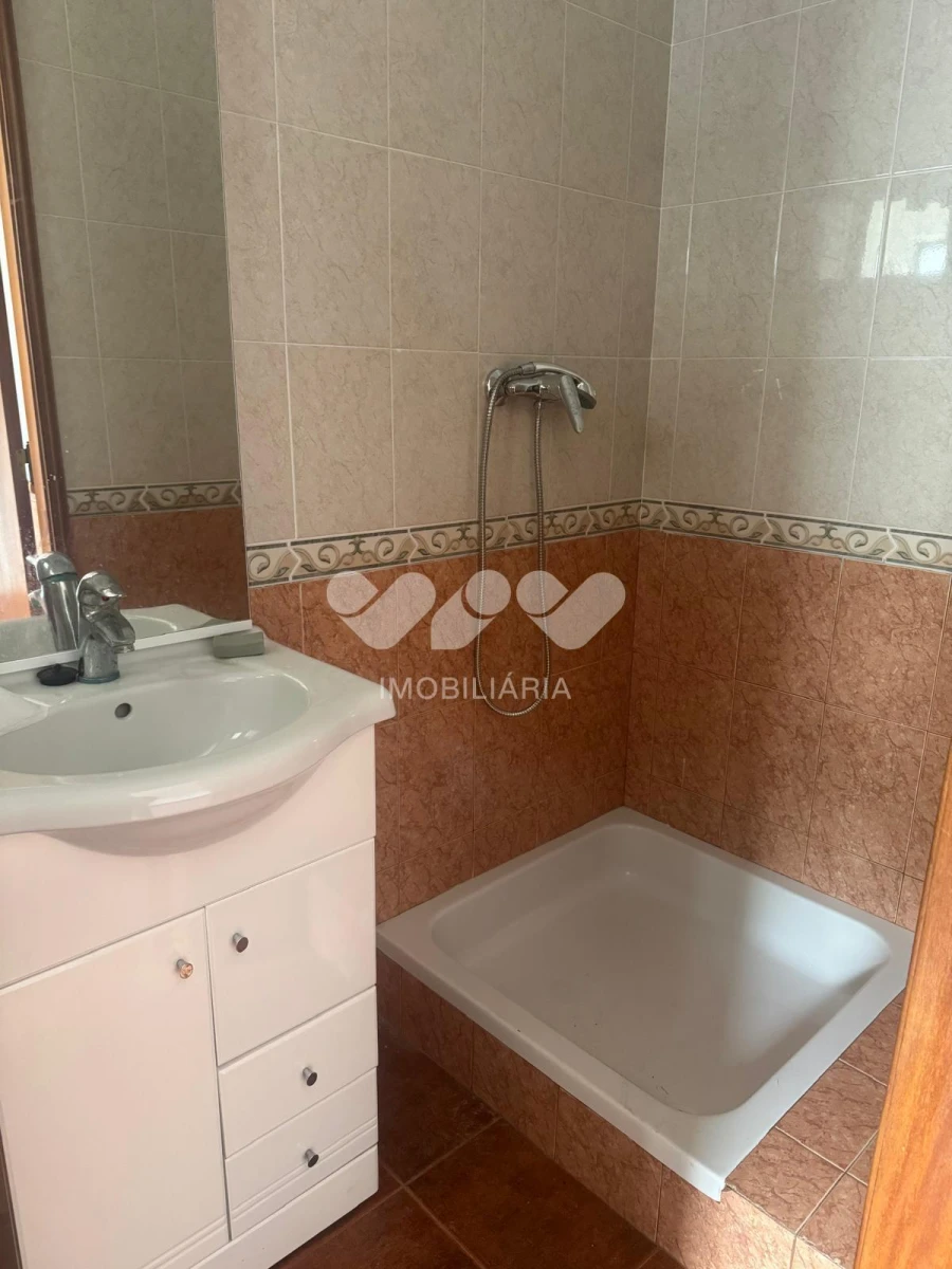 Prédio para Venda em Amareleja Foto 11